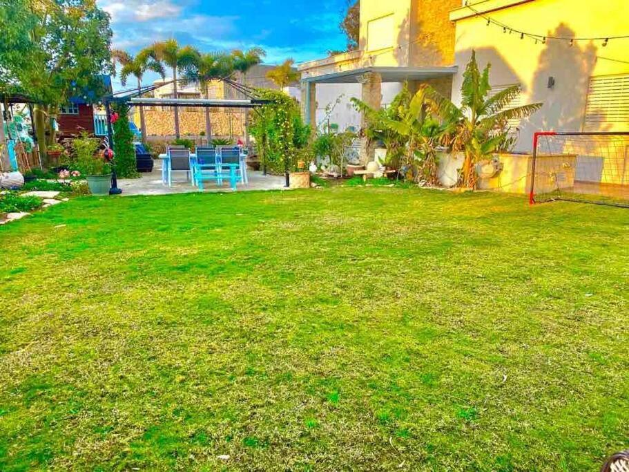 אחוזת היניבים Yaniv Estate Villa Nurit Eksteriør billede