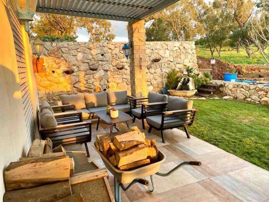 אחוזת היניבים Yaniv Estate Villa Nurit Eksteriør billede